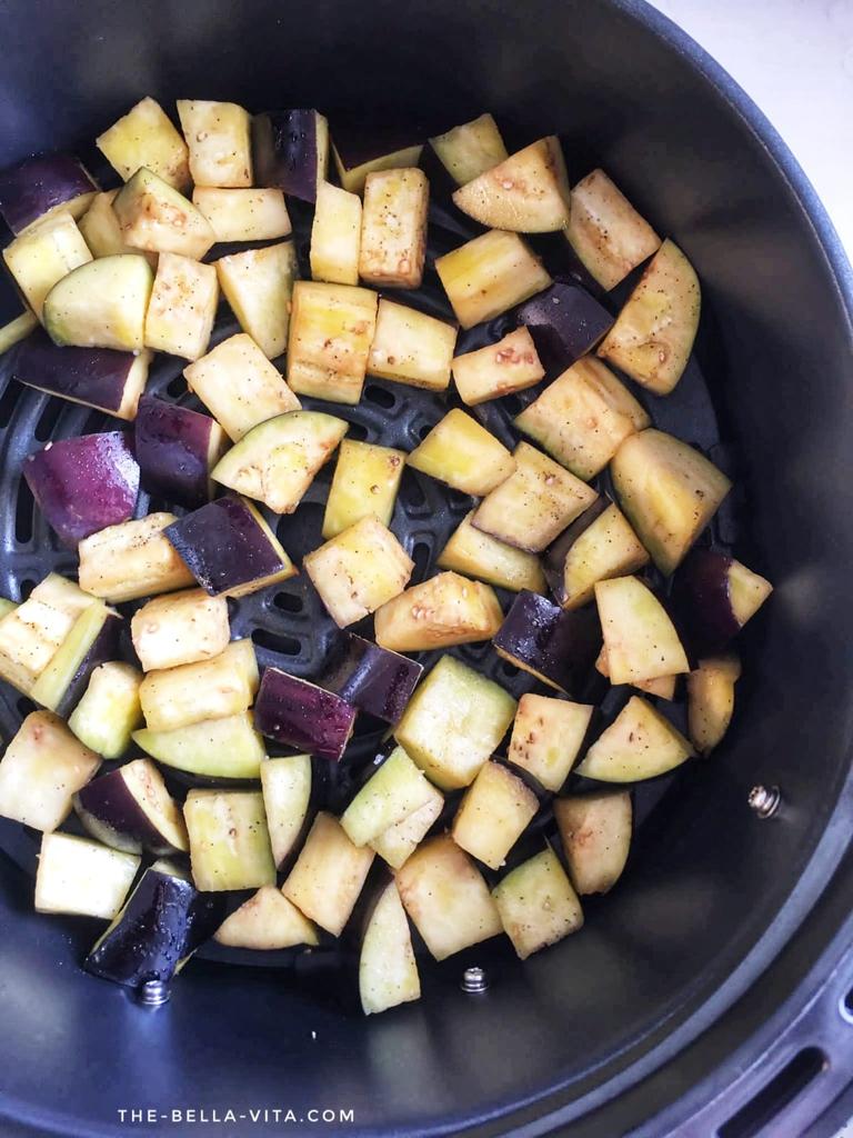eggplant cook in the air fryer