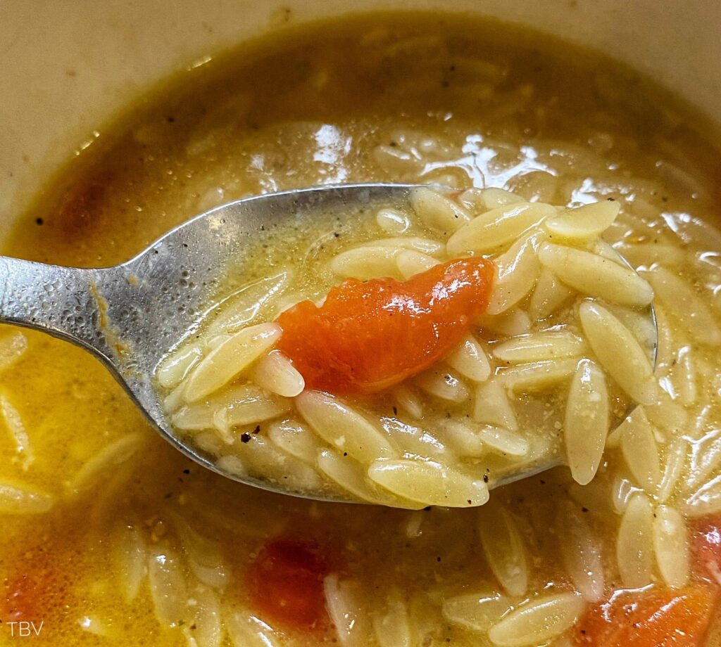 pastina soup recipe in a spoon