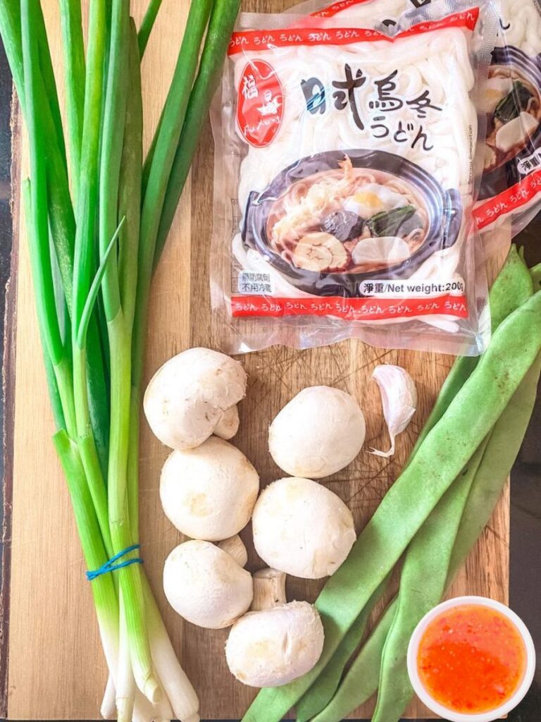 ingredient for udon noodle 