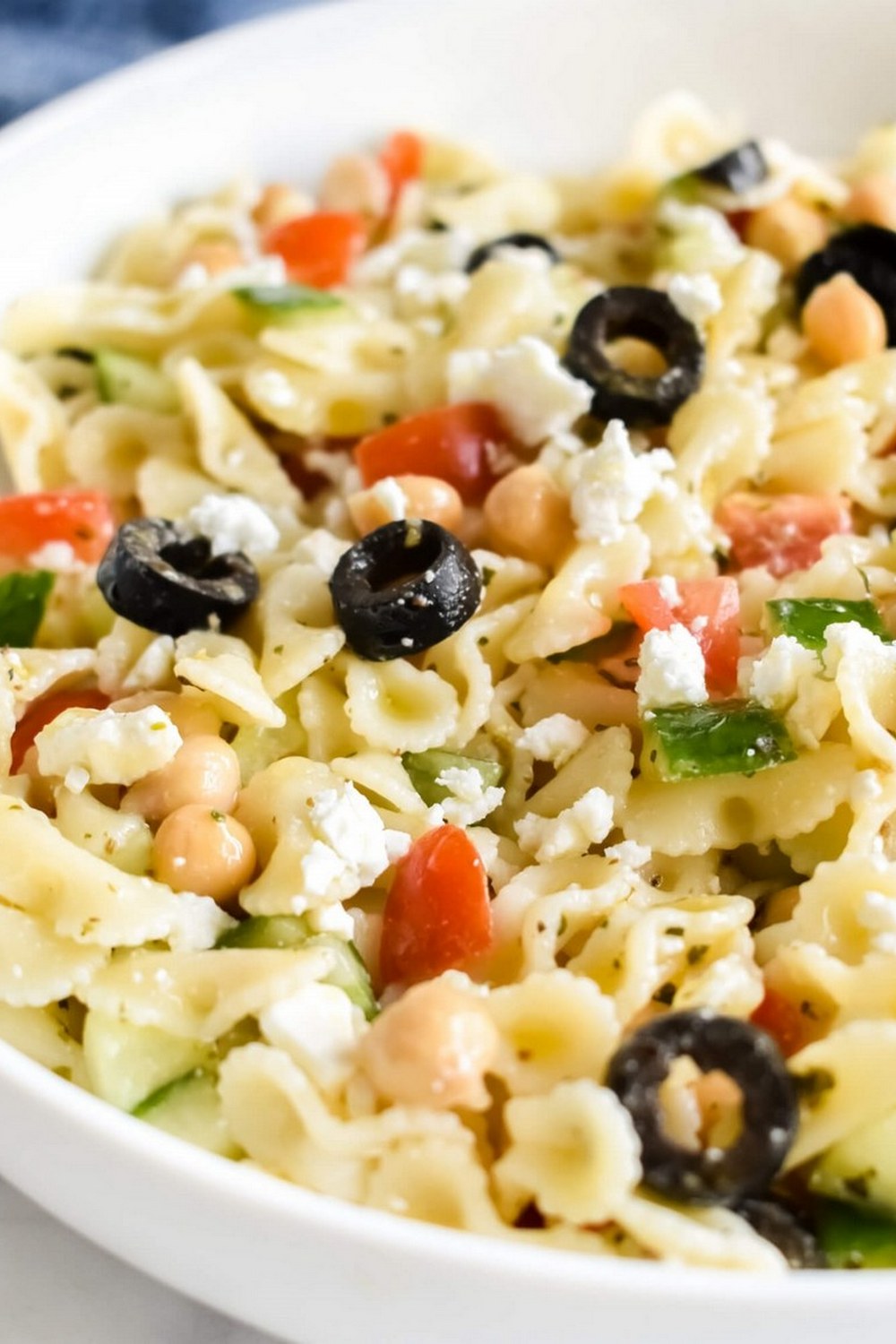 Healthy Greek Pasta Salad