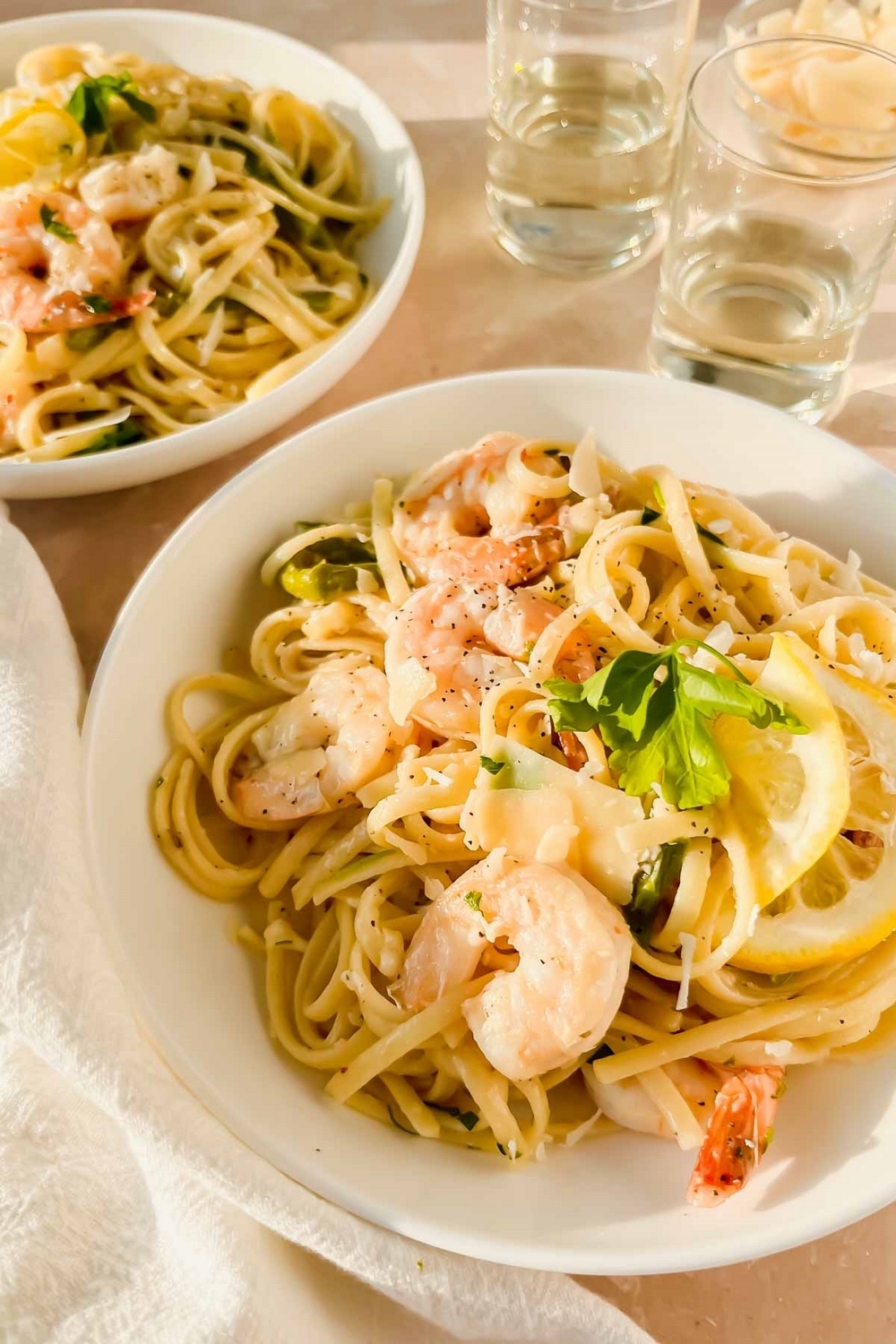 One Pot Lemon Garlic Shrimp Pasta Recipe