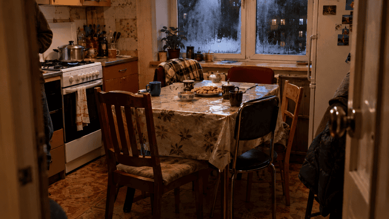 31 Things That Only Happen in an Italian Kitchen Once the Weather Turns