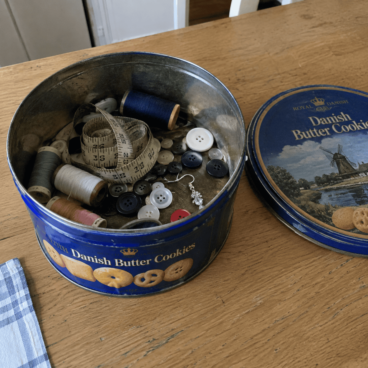 The Cookie Tin That Wasn't Cookies