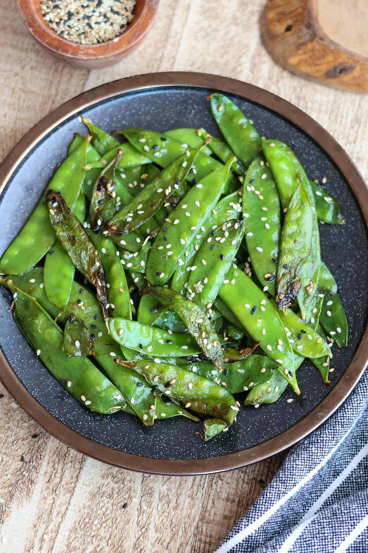 A plateful of air fried snow peas. 